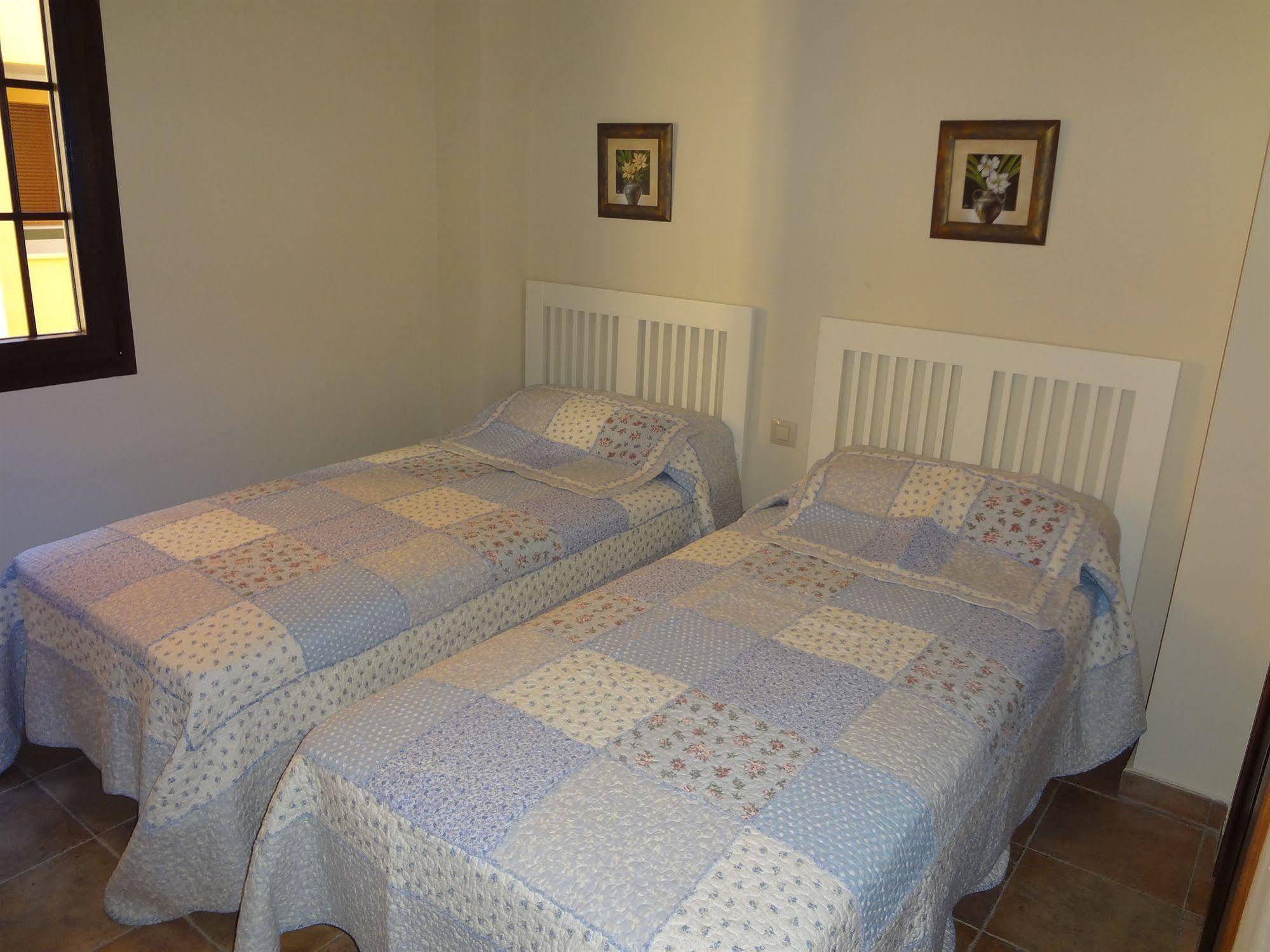 Apartamentos Solmares Isla Canela Oda fotoğraf